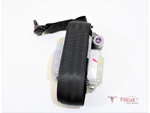 Used Front seatbelt, right Hyundai i20 1.2i 16V Price € 125,00 Margin scheme offered by Focus Automotive