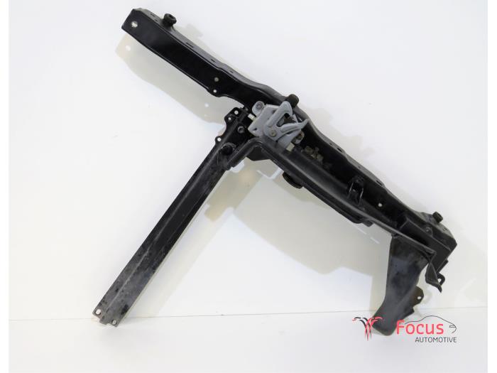Begagnade Front Suzuki Alto 1.0 12V Pris € 44,95 Marginaltabell erbjuds av Focus Automotive