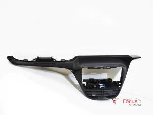 Used Dashboard part Peugeot 208 I (CA/CC/CK/CL) 1.2 Vti 12V PureTech 82 Price € 34,95 Margin scheme offered by Focus Automotive