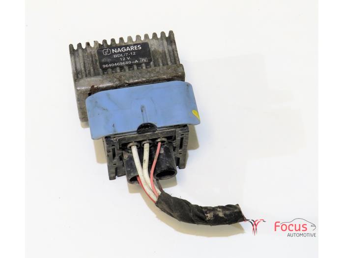 Glow plug relay Renault Kangoo Express 1.5 dCi 70 9640469680