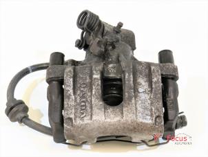 Used Rear brake calliper, left Volvo V40 (MV) 2.0 D2 16V Price € 50,00 Margin scheme offered by Focus Automotive
