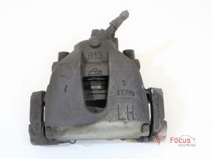 Used Front brake calliper, left Volvo V40 (MV) 2.0 D2 16V Price € 25,00 Margin scheme offered by Focus Automotive