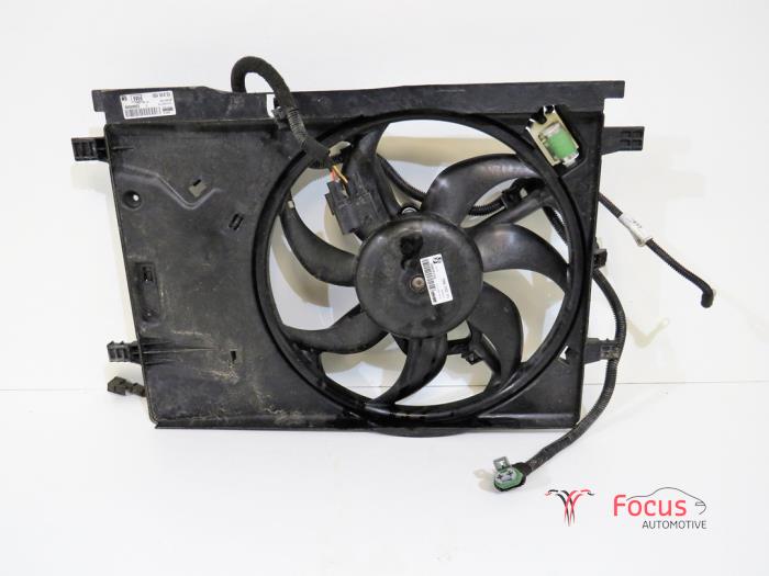 Cooling fans Opel Corsa D 1.2 16V 13310105 Focus Automotive