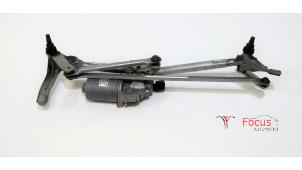 Used Wiper motor + mechanism BMW 3 serie Touring (E91) 325d 24V Price € 19,95 Margin scheme offered by Focus Automotive