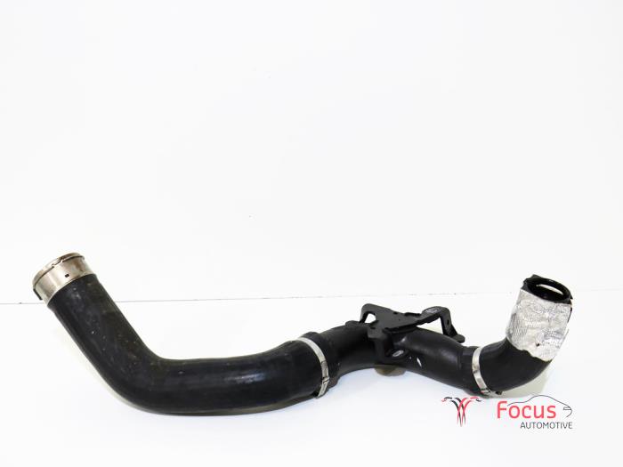 Intercooler Rohr Renault Clio IV Estate/Grandtour (7R), 2012 / 2021 0.9 Energy TCE 75 12V, Kombi/o, 4-tr, Benzin, 898cc, 56kW (76pk), FWD, H4B408; H4BB4, 2018-08 / 2021-08 (Gebraucht)