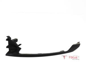 Used Front bumper, left-side component Renault Clio IV Estate/Grandtour (7R) 0.9 Energy TCE 75 12V Price € 12,95 Margin scheme offered by Focus Automotive