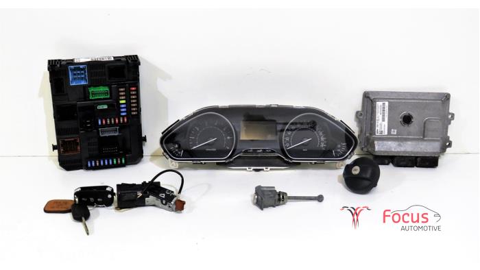 Used Ignition lock + computer Peugeot 208 I (CA/CC/CK/CL) 1.0 Vti 12V PureTech Price € 200,00 Margin scheme offered by Focus Automotive