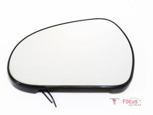 Gebrauchte Spiegelglas links Peugeot 207/207+ (WA/WC/WM) 1.4 Preis € 10,00 Margenregelung angeboten von Focus Automotive