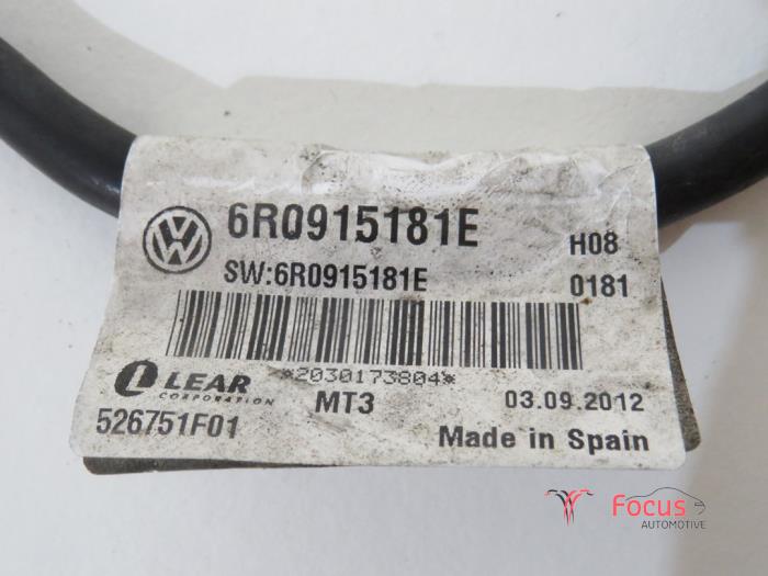 Sensor de batería de un Volkswagen Polo V (6R) 1.2 TDI 12V BlueMotion 2012