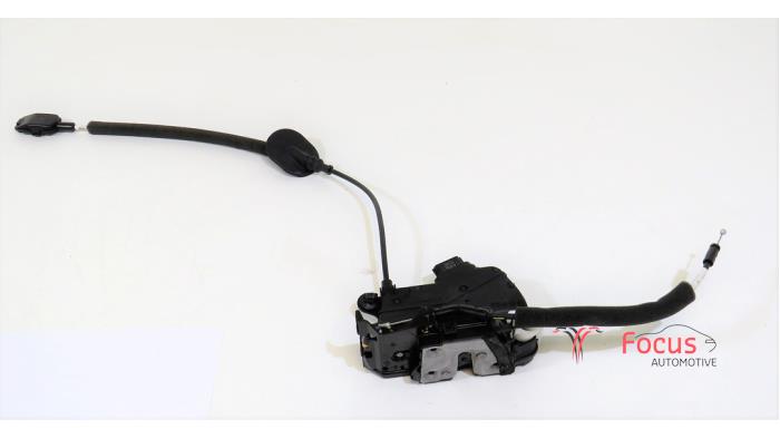 Renault Clio Door lock mechanisms 4-door, front left stock