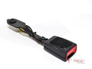 Gebrauchte Sicherheitsgurt Schließe links vorne Citroen C3 (SC) 1.0 Vti 68 12V Preis € 14,95 Margenregelung angeboten von Focus Automotive