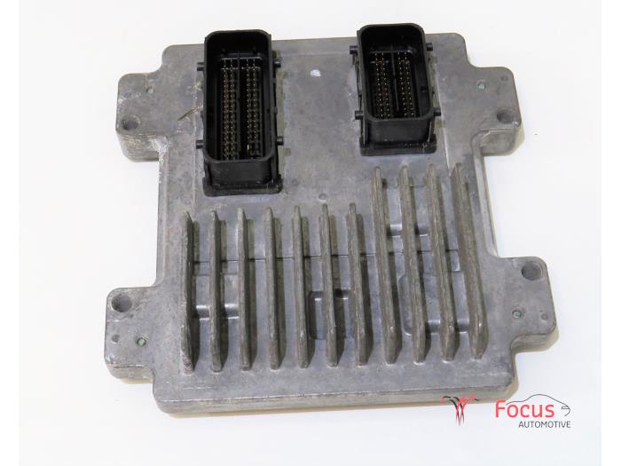 Used Engine management computer Opel Corsa D 1.0 Price € 150,00 Margin scheme offered by Focus Automotive