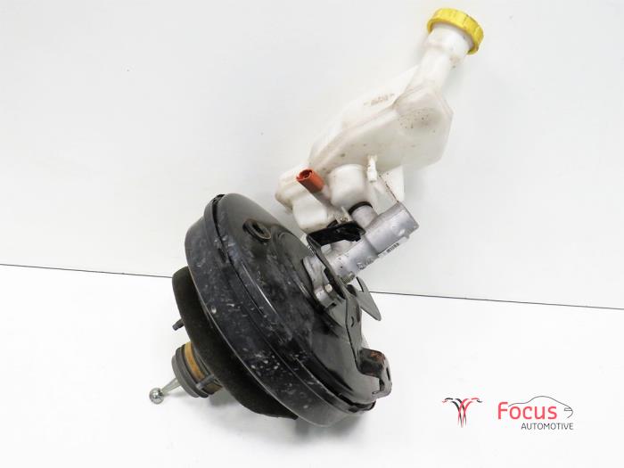 Begagnade Bromsservo Peugeot 208 I (CA/CC/CK/CL) 1.2 Vti 12V PureTech 82 Pris € 19,95 Marginaltabell erbjuds av Focus Automotive