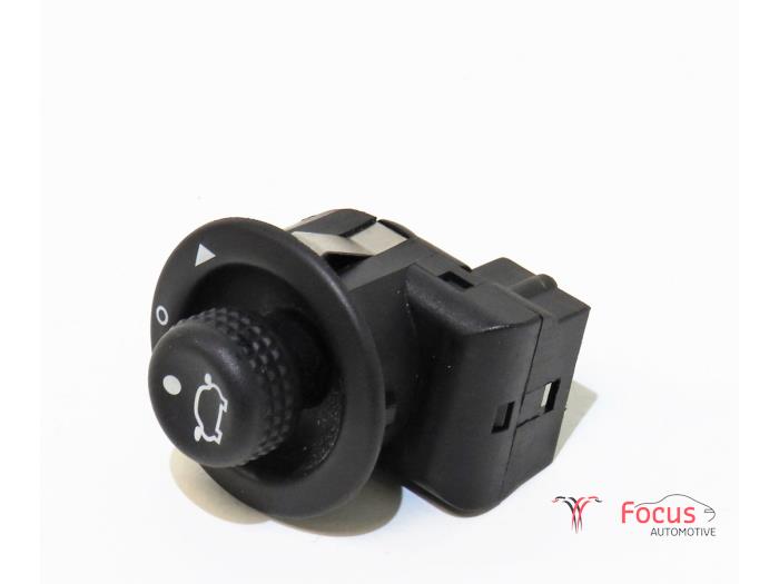 Mirror switch from a Ford Fiesta 6 (JA8) 1.6 TDCi 16V 95 2011