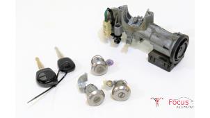Used Ignition lock + key Nissan Pixo (D31S) 1.0 12V Price € 75,00 Margin scheme offered by Focus Automotive
