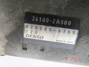 Anlasser van een Kia Rio III (UB) 1.1 CRDi VGT 12V 2012