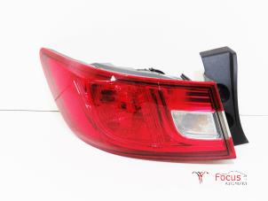Used Taillight, left Renault Clio IV (5R) 1.5 dCi 75 FAP Price € 25,00 Margin scheme offered by Focus Automotive