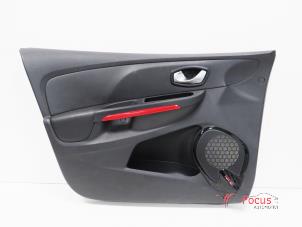 Usagé Protecteur de porte 4 portes gauche arière Renault Clio IV (5R) 1.5 dCi 75 FAP Prix € 45,00 Règlement à la marge proposé par Focus Automotive