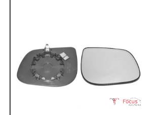 Nuevos Cristal reflectante derecha Kia Picanto (TA) 1.0 12V Precio € 30,25 IVA incluido ofrecido por Focus Automotive