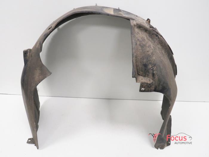 Wheel arch liner from a Fiat Punto Evo (199) 1.2 Euro 5 2013