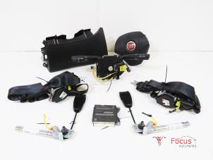 Gebrauchte Airbag Set + Modul Fiat Punto Evo (199) 1.2 Euro 5 Preis € 350,00 Margenregelung angeboten von Focus Automotive