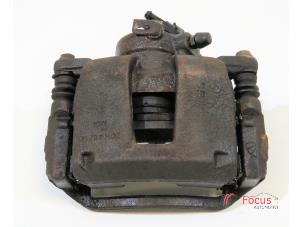 Used Rear brake calliper, left Peugeot Boxer (U9) 2.0 BlueHDi 130 Price € 100,00 Margin scheme offered by Focus Automotive