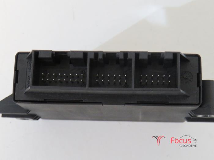 Módulo PDC de un Ford Focus 3 1.0 Ti-VCT EcoBoost 12V 100 2017