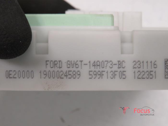 Cerradura de contacto y ordenador de un Ford Focus 3 1.0 Ti-VCT EcoBoost 12V 100 2017