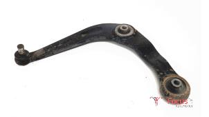 Used Front wishbone, left Peugeot 206+ (2L/M) 1.4 XS Price € 20,00 Margin scheme offered by Focus Automotive