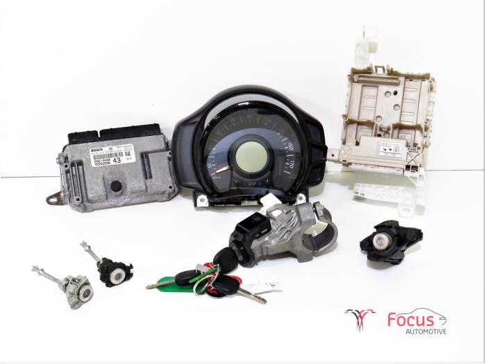 Used Ignition lock + computer Citroen C1 1.0 Vti 68 12V Price € 150,00 Margin scheme offered by Focus Automotive