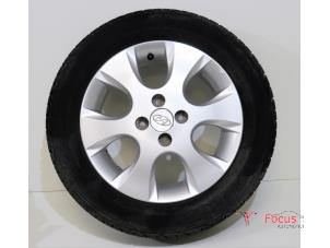 Gebrauchte Felge + Reifen Hyundai i20 1.4i 16V Preis € 65,00 Margenregelung angeboten von Focus Automotive