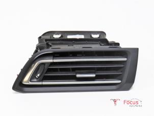 Used Dashboard vent Peugeot 308 (L3/L8/LB/LH/LP) 1.6 BlueHDi 120 16V Price € 20,00 Margin scheme offered by Focus Automotive
