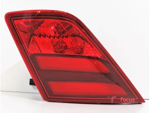 Used Taillight, left Peugeot 308 (L3/L8/LB/LH/LP) 1.6 BlueHDi 120 16V Price € 35,00 Margin scheme offered by Focus Automotive