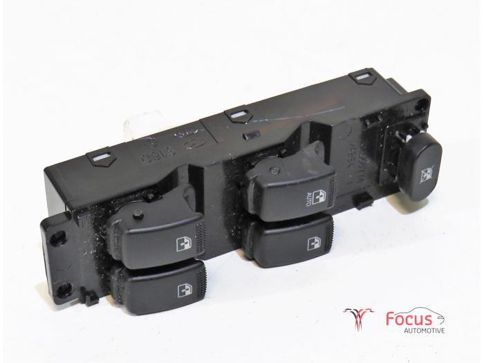 Multifunctional window switch Hyundai i10 1.1i 12V 202006774