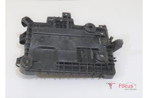 Used Battery box Opel Corsa D 1.0 Price € 15,00 Margin scheme offered by Focus Automotive