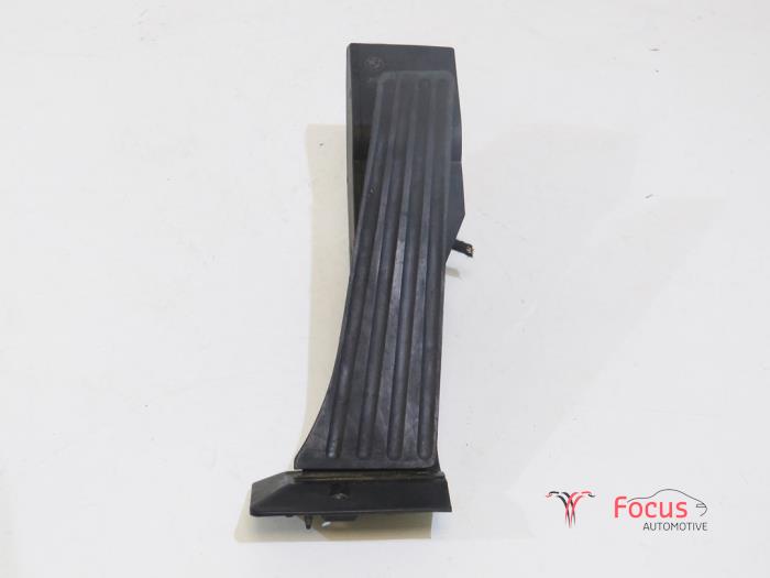 Begagnade Gaspedalsensor BMW 1 serie (E87/87N) 116i 1.6 16V Pris € 29,95 Marginaltabell erbjuds av Focus Automotive