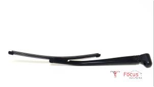 Used Rear wiper arm BMW 1 serie (E87/87N) 116i 1.6 16V Price € 10,00 Margin scheme offered by Focus Automotive
