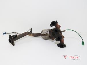 Used Exhaust manifold + catalyst Peugeot 206 (2A/C/H/J/S) 1.4 XR,XS,XT,Gentry Price € 275,00 Margin scheme offered by Focus Automotive