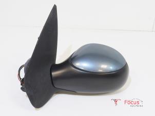 Used Wing mirror, left Peugeot 206 (2A/C/H/J/S) 1.4 XR,XS,XT,Gentry Price € 19,95 Margin scheme offered by Focus Automotive