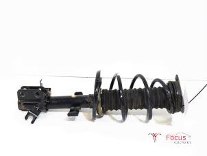 Used Front shock absorber rod, right Renault Clio IV Estate/Grandtour (7R) 1.5 Energy dCi 75 FAP Price € 39,95 Margin scheme offered by Focus Automotive