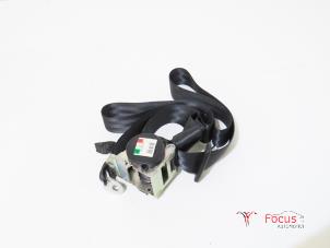 Usagé Ceinture de sécurité arrière gauche Skoda Octavia Combi (1Z5) 1.4 TSI 16V Prix € 20,00 Règlement à la marge proposé par Focus Automotive
