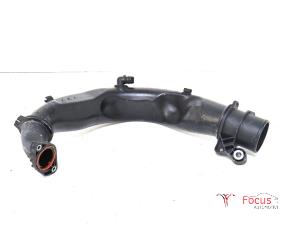 Used Air intake hose Renault Clio IV Estate/Grandtour (7R) 1.5 Energy dCi 75 FAP Price € 25,00 Margin scheme offered by Focus Automotive
