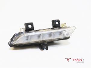 Used Daytime running light, left Renault Clio IV Estate/Grandtour (7R) 0.9 Energy TCE 12V Price € 39,95 Margin scheme offered by Focus Automotive