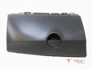 Usagé Boîte à gants Fiat 500 (312) 0.9 TwinAir 105 Prix € 29,95 Règlement à la marge proposé par Focus Automotive