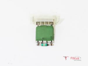 Used Heater resistor Volkswagen Caddy IV 2.0 TDI 75 Price € 10,00 Margin scheme offered by Focus Automotive