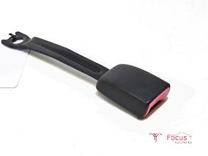 Used Front seatbelt buckle, right Citroen C1 1.0 12V Price € 12,95 Margin scheme offered by Focus Automotive