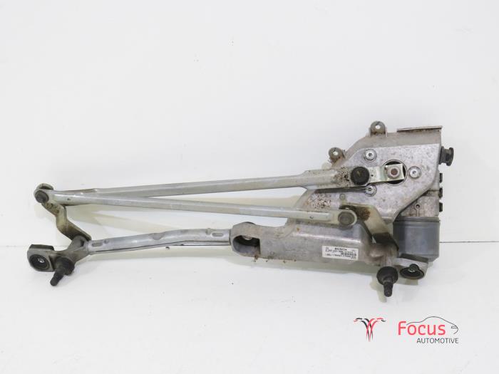 Wiper motor + mechanism Ford Fiesta VII 1.0 SCI 12V 80 - 1698869 BOSCH