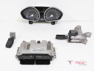 Używane Stacyjka + sterownik Ford Fiesta 6 (JA8) 1.0 SCI 12V 80 Cena € 100,00 Procedura marży oferowane przez Focus Automotive
