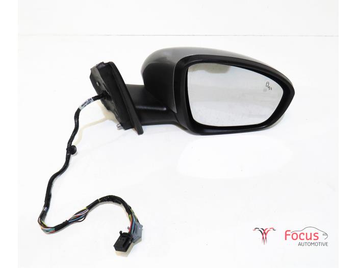 Rétroviseur Extérieur Droit Pour Renault Megane IV Estate (RFBK) 2018 - Réf. 963011434R, Occasion