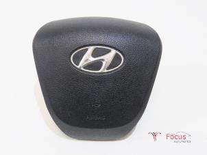 Used Left airbag (steering wheel) Hyundai i20 1.2i 16V Price € 75,00 Margin scheme offered by Focus Automotive